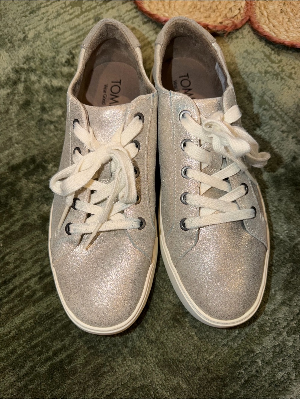 Tom’s gold Glitter Lace-Up Sneakers
